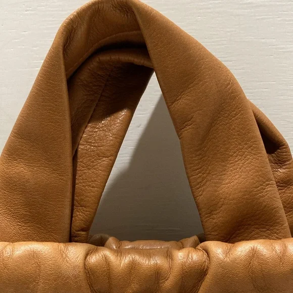 MADEWELL “The Piazza” Soft Tan Leather Tote/ Crossbody Bag - Picture 2 of 16